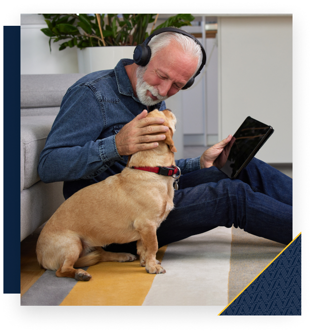 Man lsitening to radio show with his dog